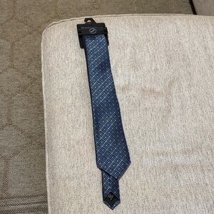 Bespoke Navy Geometric Tie